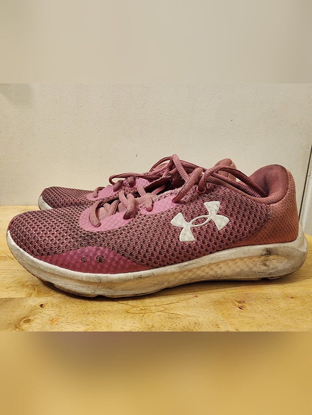 Under Armour Charged Pursuit Women's Mauve Athletic Running Shoes Size 8